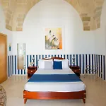 Corte Di Nettuno - Cdshotels 4* Οτράντο