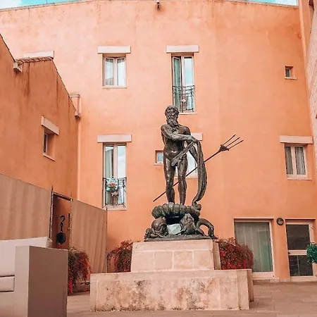 Отель Corte Di Nettuno - Cdshotels