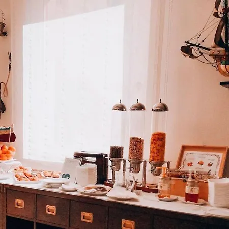 Corte Di Nettuno - Cdshotels 4*