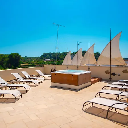 Ξενοδοχείο Corte Di Nettuno - Cdshotels 4*