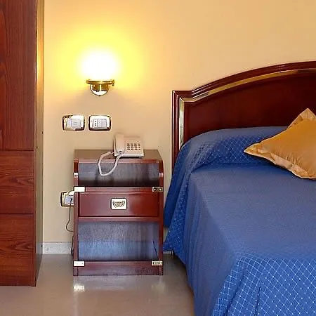 Отель Corte Di Nettuno - Cdshotels 4*