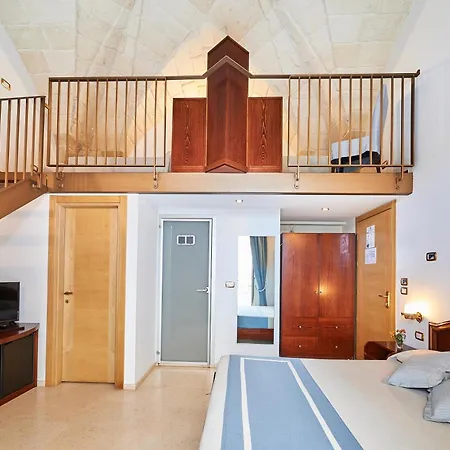 Готель Corte Di Nettuno - Cdshotels