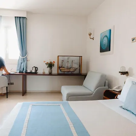 Готель Corte Di Nettuno - Cdshotels