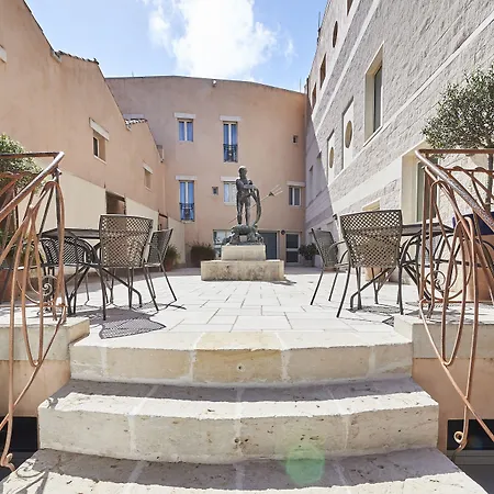 Готель Corte Di Nettuno - Cdshotels 4*