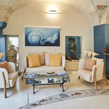 Готель Corte Di Nettuno - Cdshotels 4*