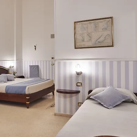 Corte Di Nettuno - Cdshotels Hotel 4*