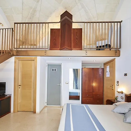 Corte Di Nettuno - Cdshotels Готель