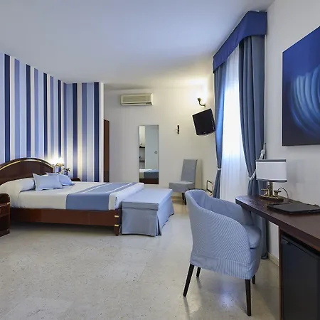 Corte Di Nettuno - Cdshotels 4*