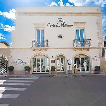 Corte Di Nettuno - Cdshotels 4* Otranto