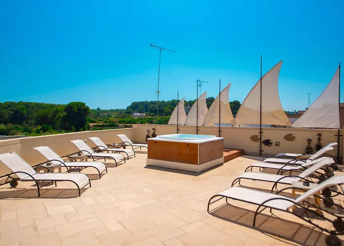 Отель Corte Di Nettuno - Cdshotels 4*